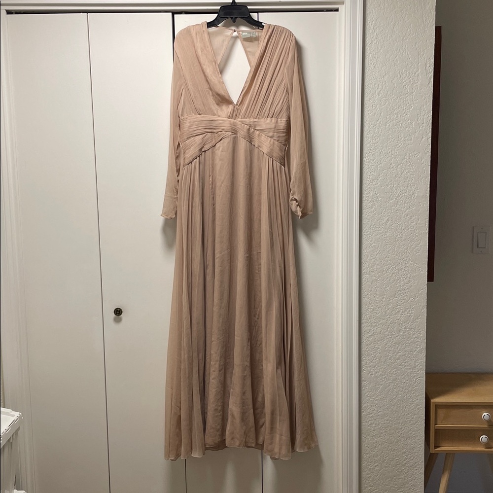 ASOS Bridesmaid ruched waist maxi dress with long sleeves - Picture 4 of 10